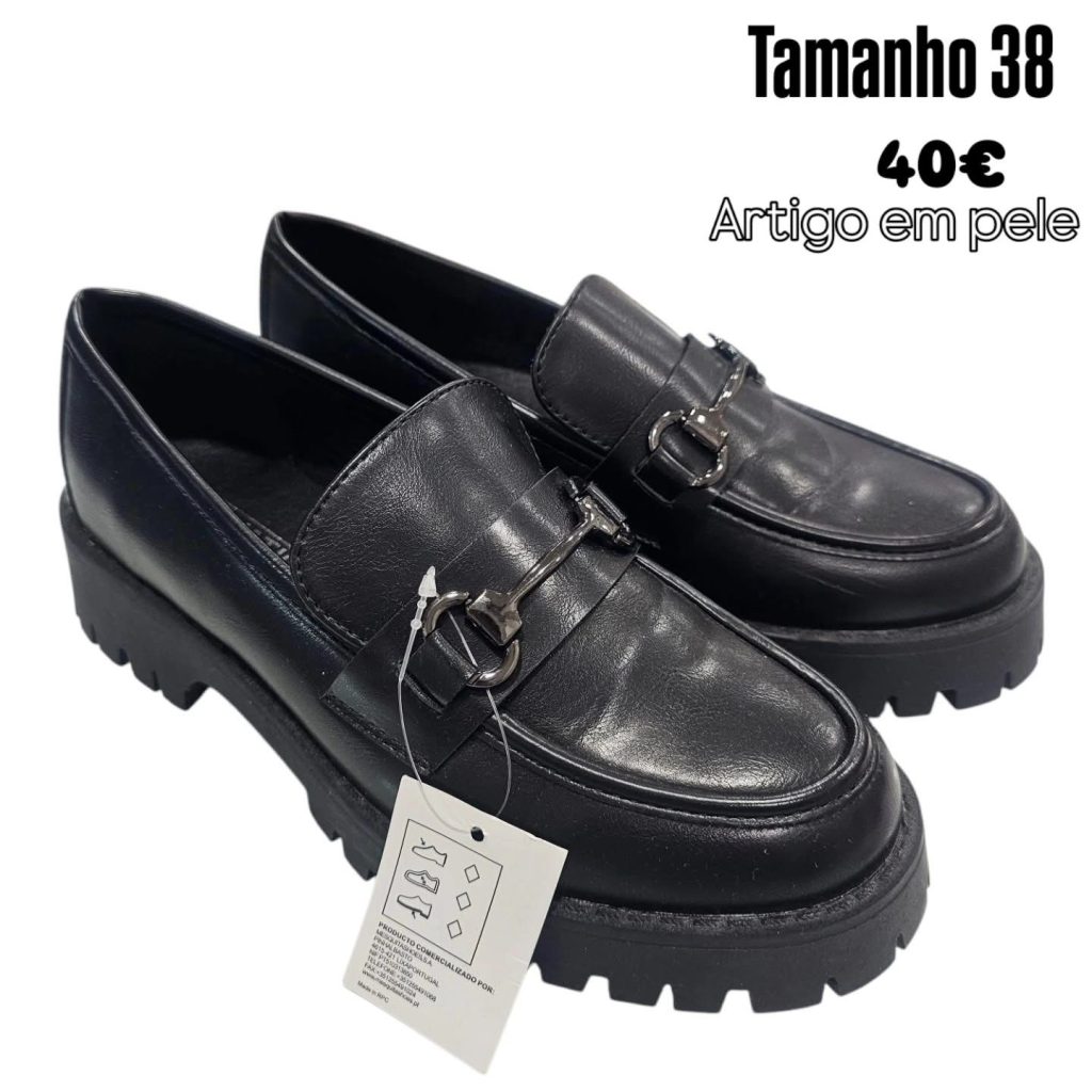 Sapato em Pele, tamanho 38